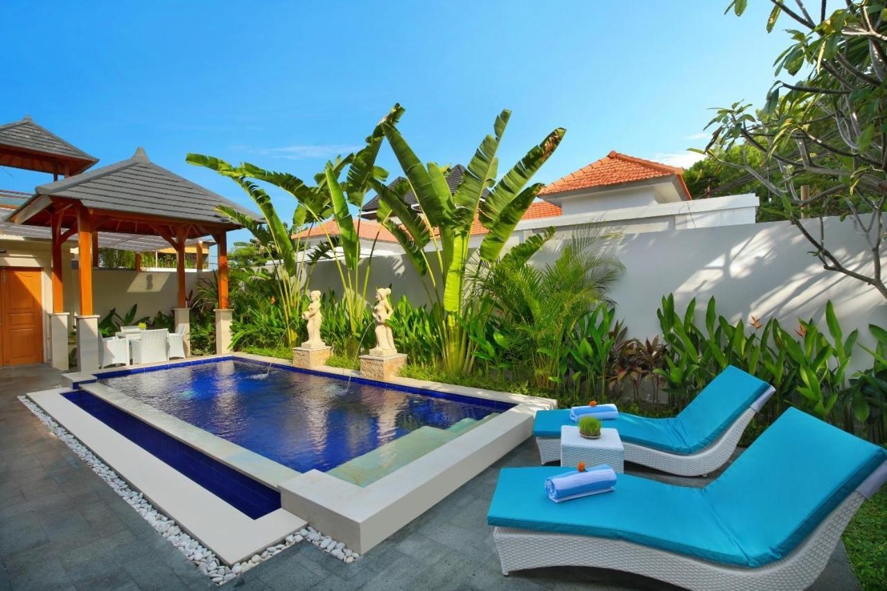 Holl Villa Legian Esterno foto